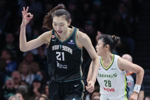实时NBA老鹰vs篮网直播_实时NBA老鹰vs篮网直播在线观看_免费看直播