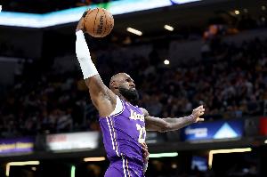 极速NBA马刺vs老鹰jrs直播_极速NBA马刺vs老鹰jrs直播在线观看_免费看直播